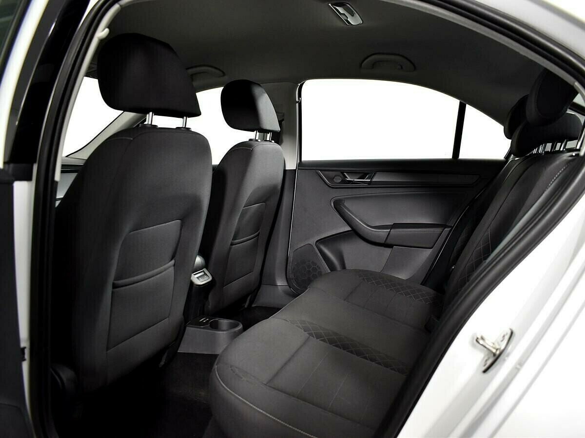 Skoda Rapid, 1.5 л, МТ, 2020 фото 2