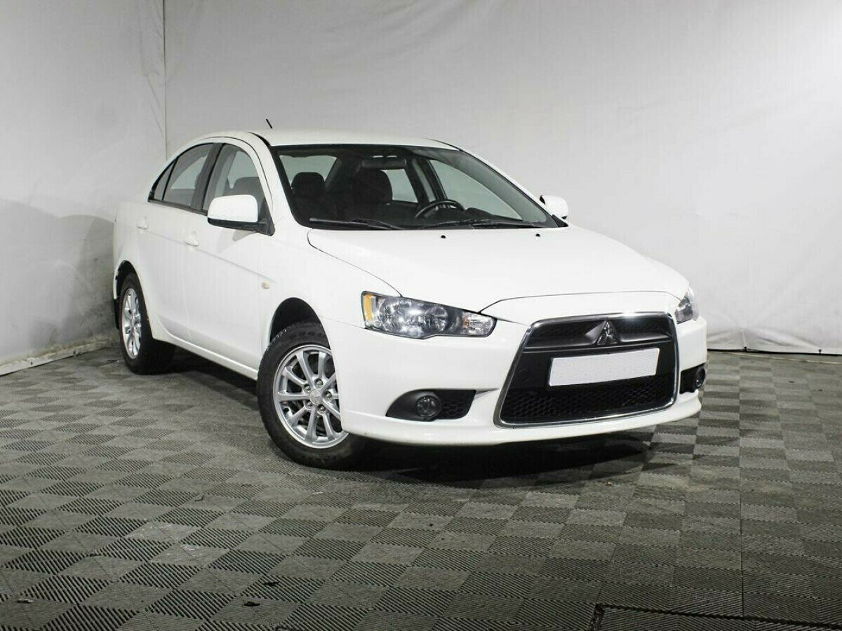 Mitsubishi Lancer 1.6 АКПП, 2012, 139 000 км фото 2