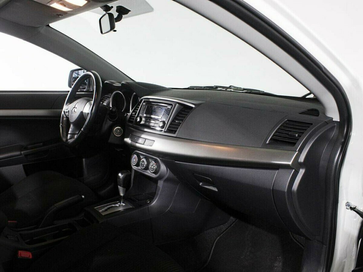 Mitsubishi Lancer 1.6 АКПП, 2012, 139 000 км фото 6