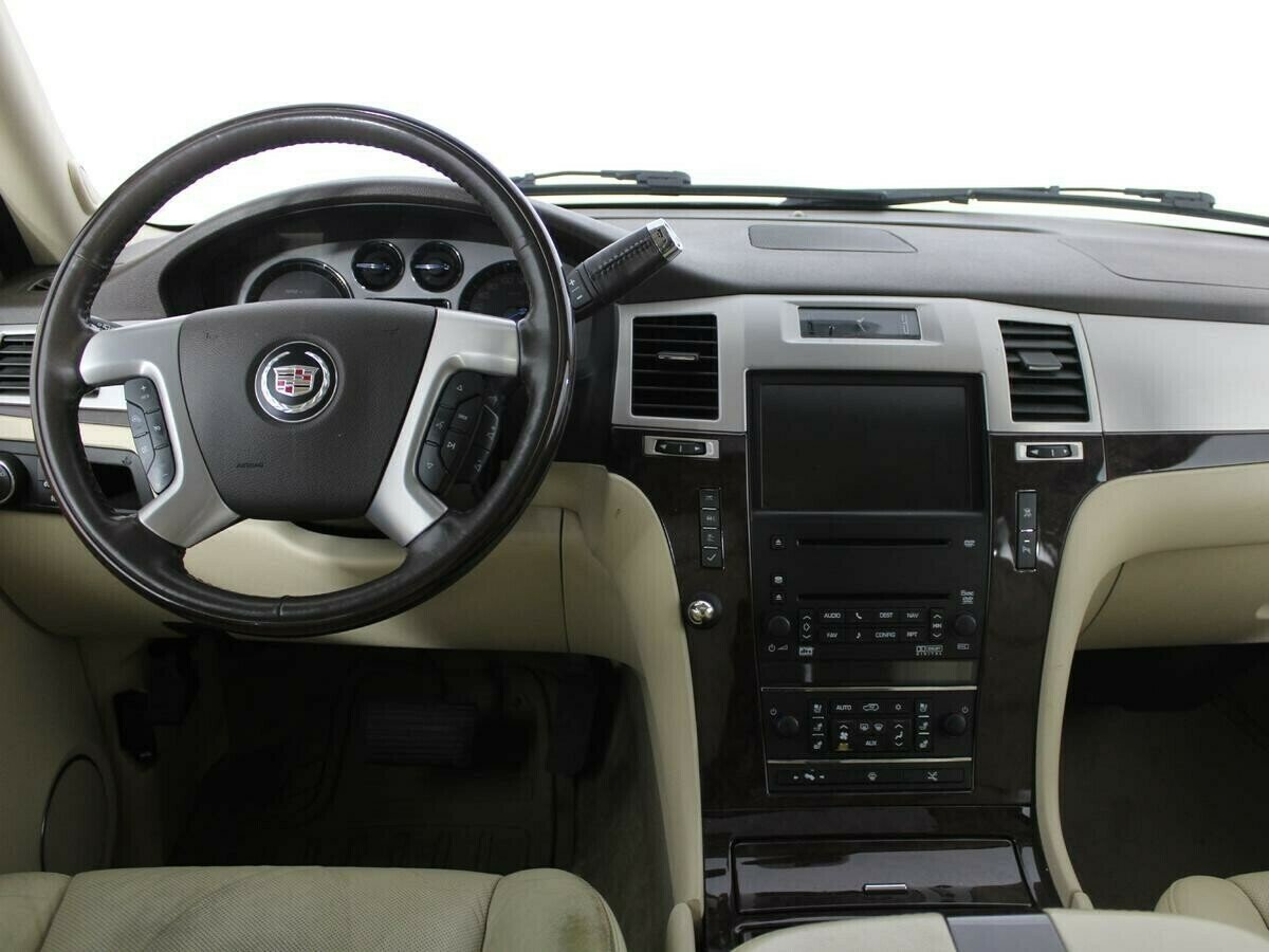 Cadillac Escalade 6.2 АКПП, 2008, 185 000 км фото 6