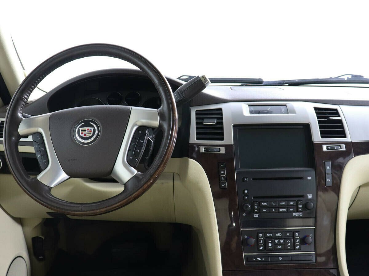 Cadillac Escalade 6.2 АКПП, 2010, 164 000 км фото 7