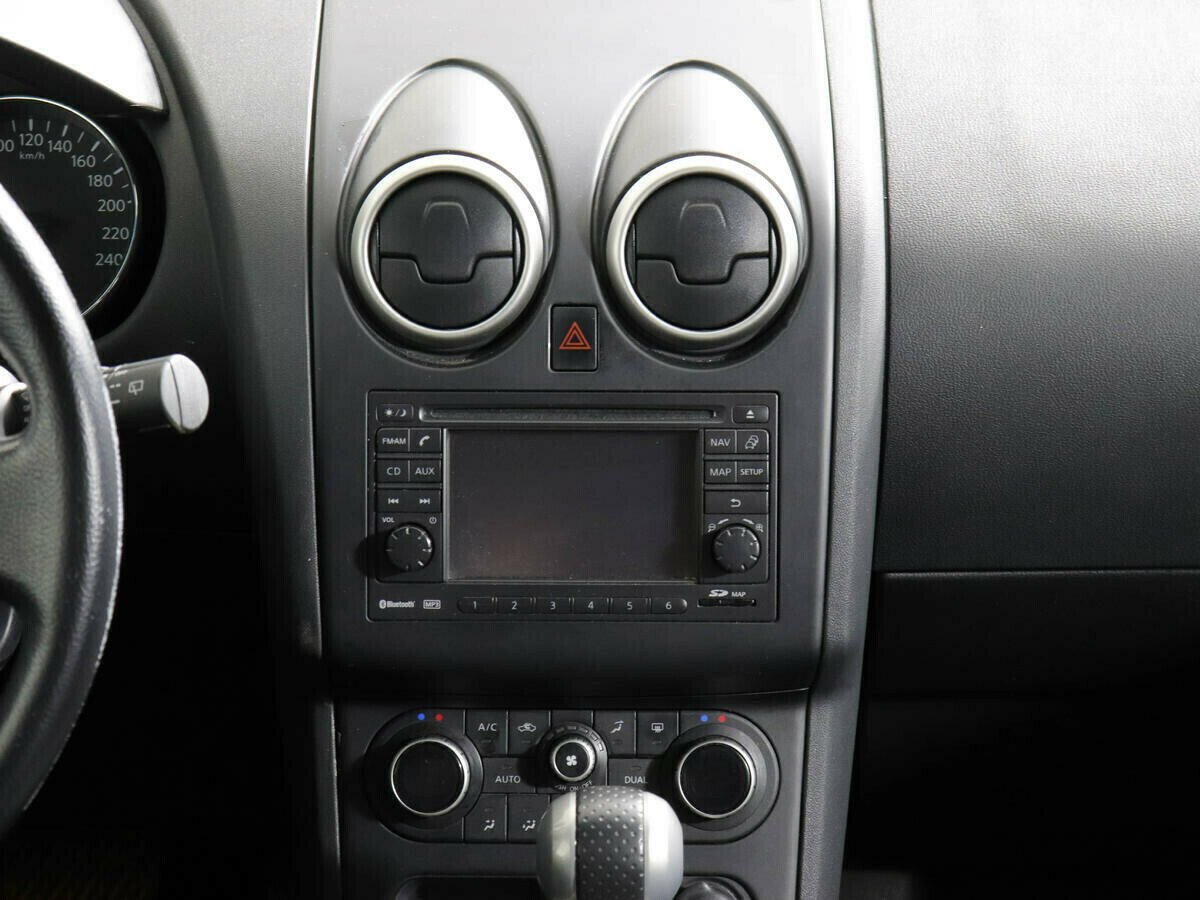 Nissan Qashqai, 2.0 л, Вариатор, 2012 фото 1