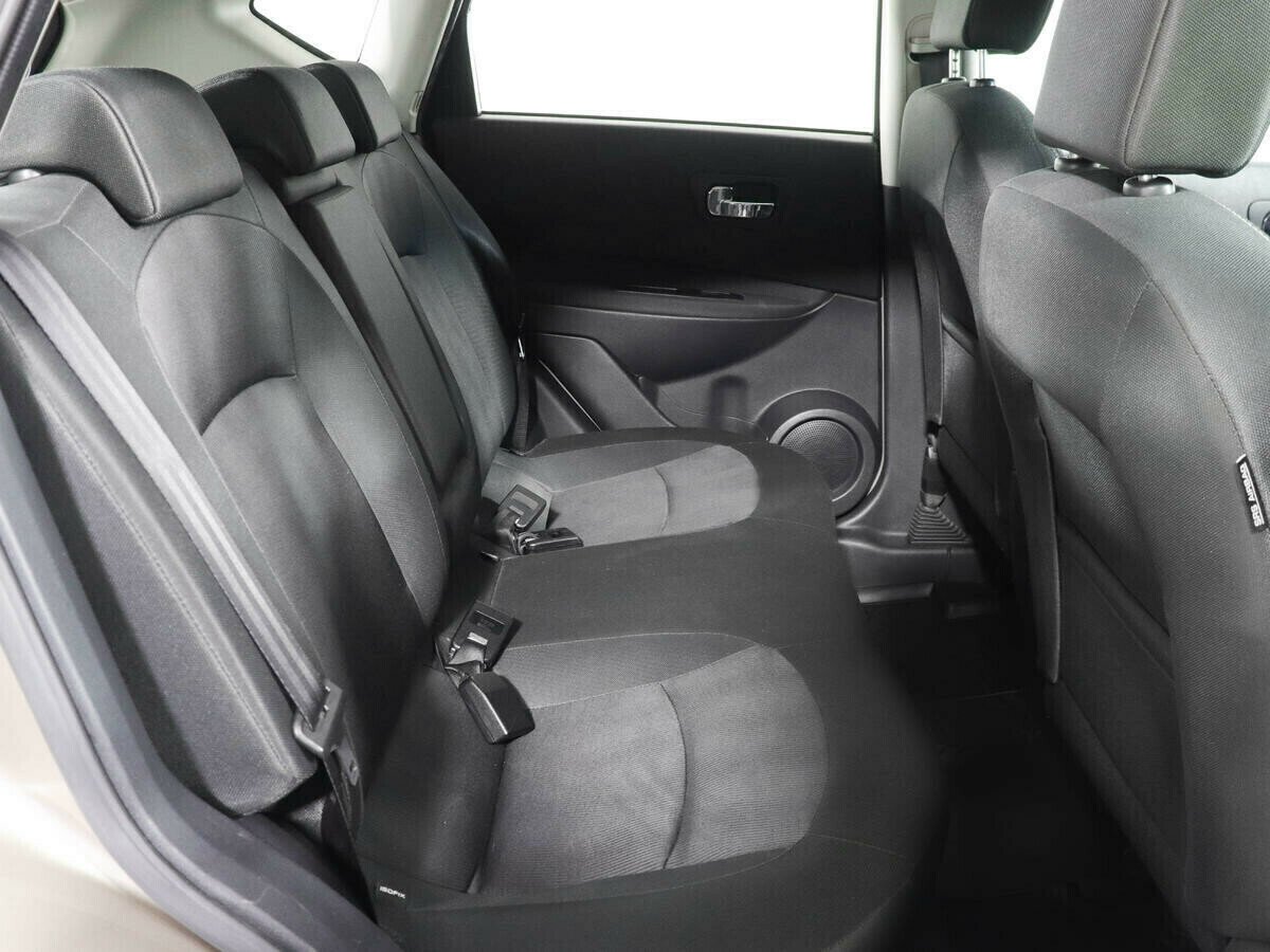 Nissan Qashqai, 2.0 л, Вариатор, 2012 фото 9