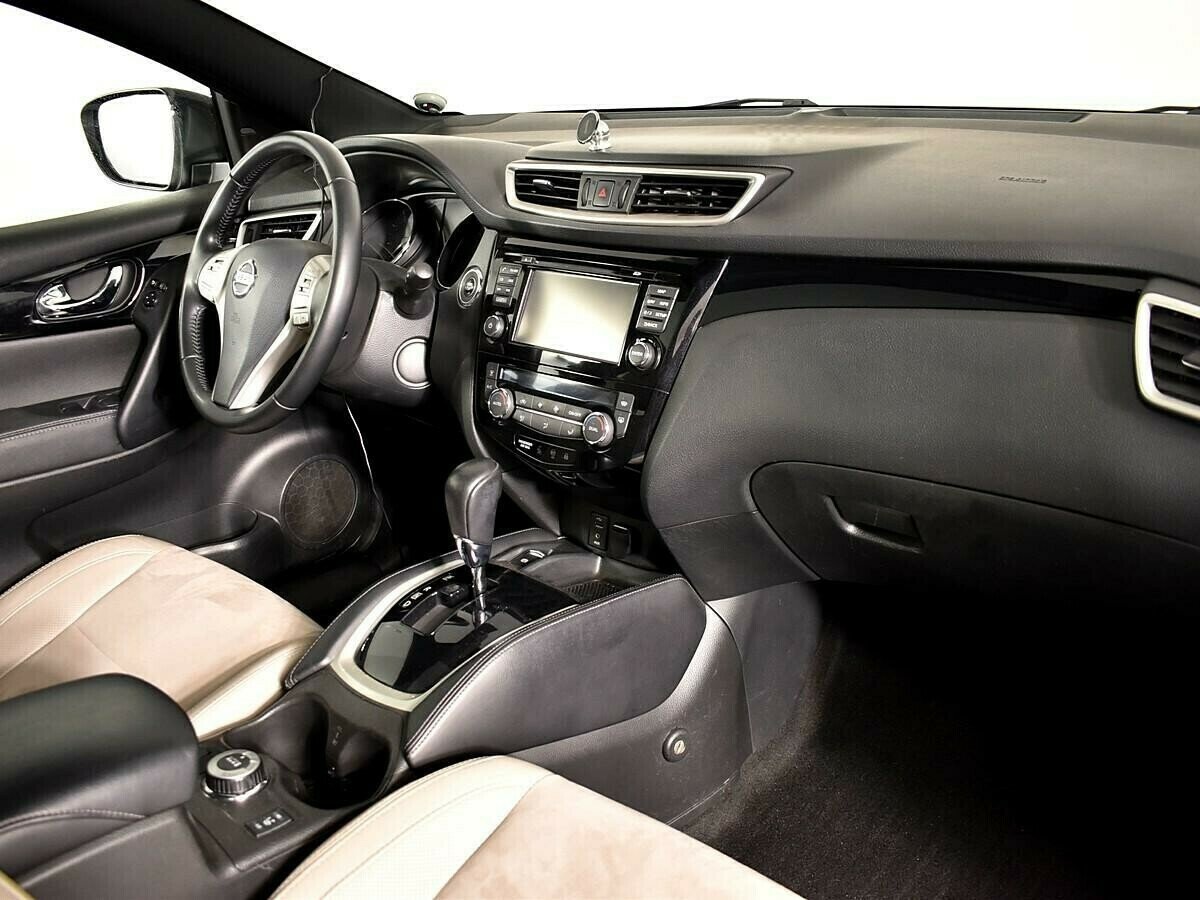 Nissan Qashqai, 2.0 л, Вариатор, 2014 фото 2