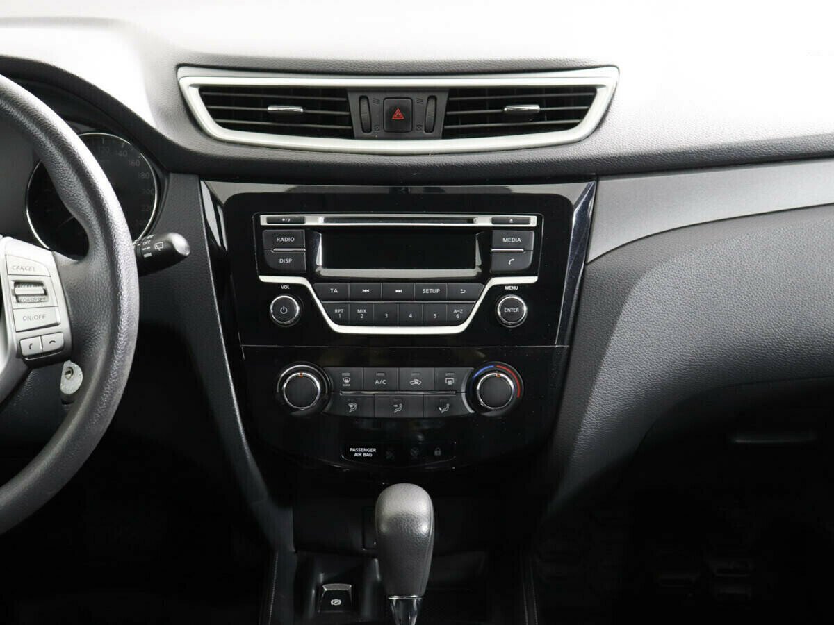 Nissan Qashqai, 2.0 л, Вариатор, 2015 фото 2