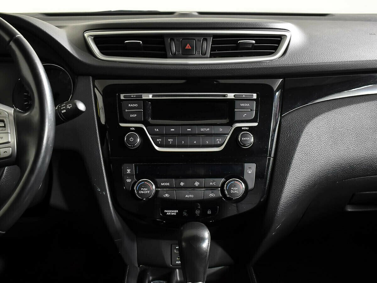 Nissan Qashqai, 2.0 л, Вариатор, 2015 фото 9