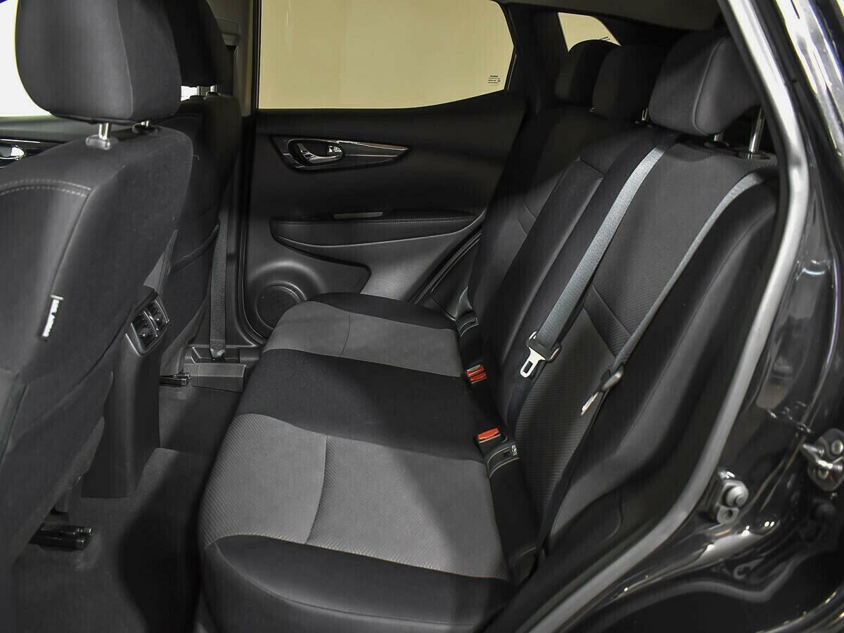 Nissan Qashqai, 2.0 л, Вариатор, 2017 фото 2