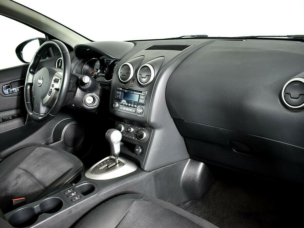 Nissan Qashqai, 2.0 л, Вариатор, 2013 фото 2