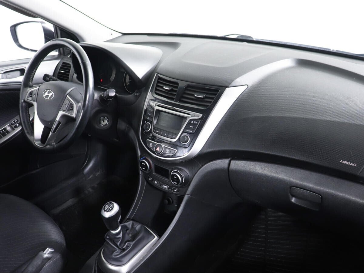 Hyundai Solaris 1.6 МКПП, 2015, 107 000 км фото 7