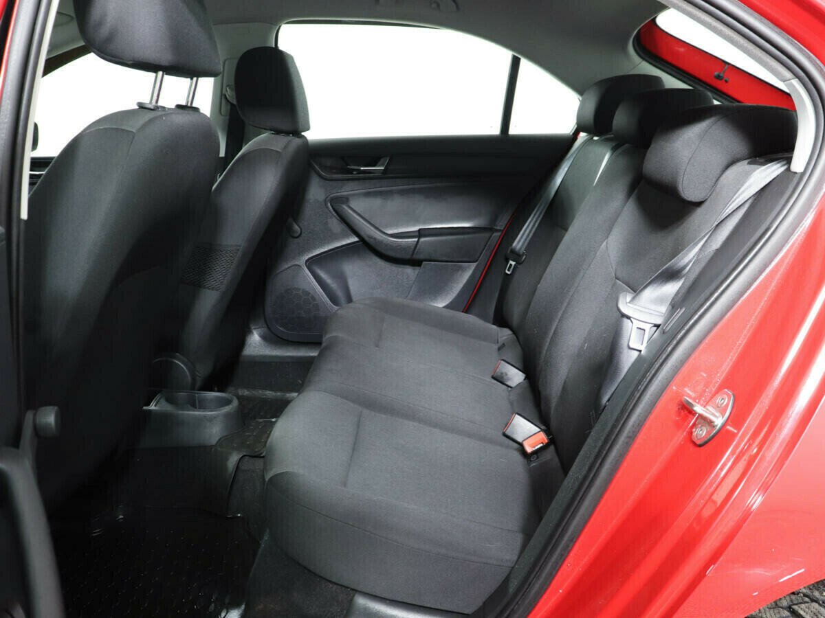 Skoda Rapid, 1.6 л, АТ, 2017 фото 2