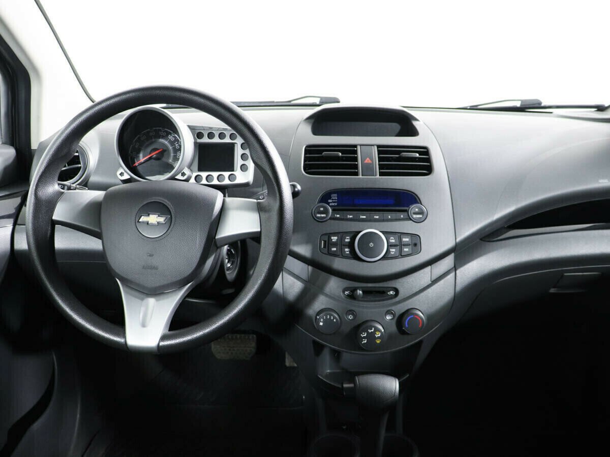 Chevrolet Spark, 1.0 л, АТ, 2012 фото 8
