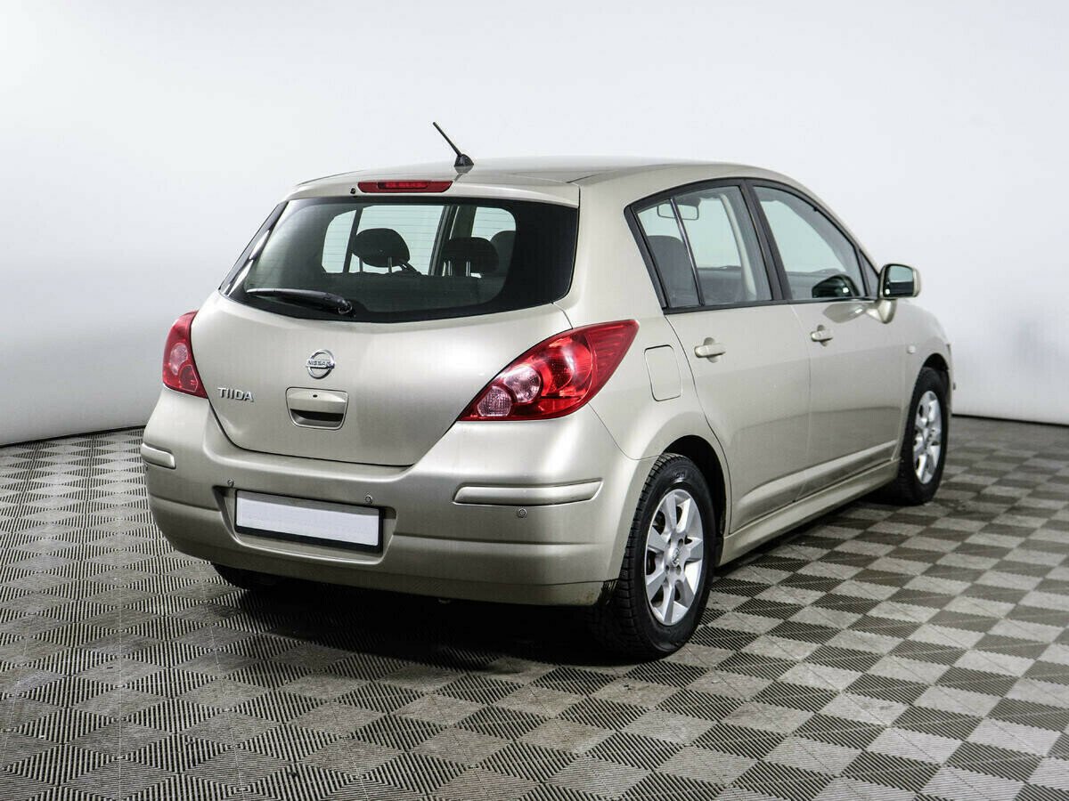 Nissan Tiida, 1.6 л, АТ, 2013 фото 4