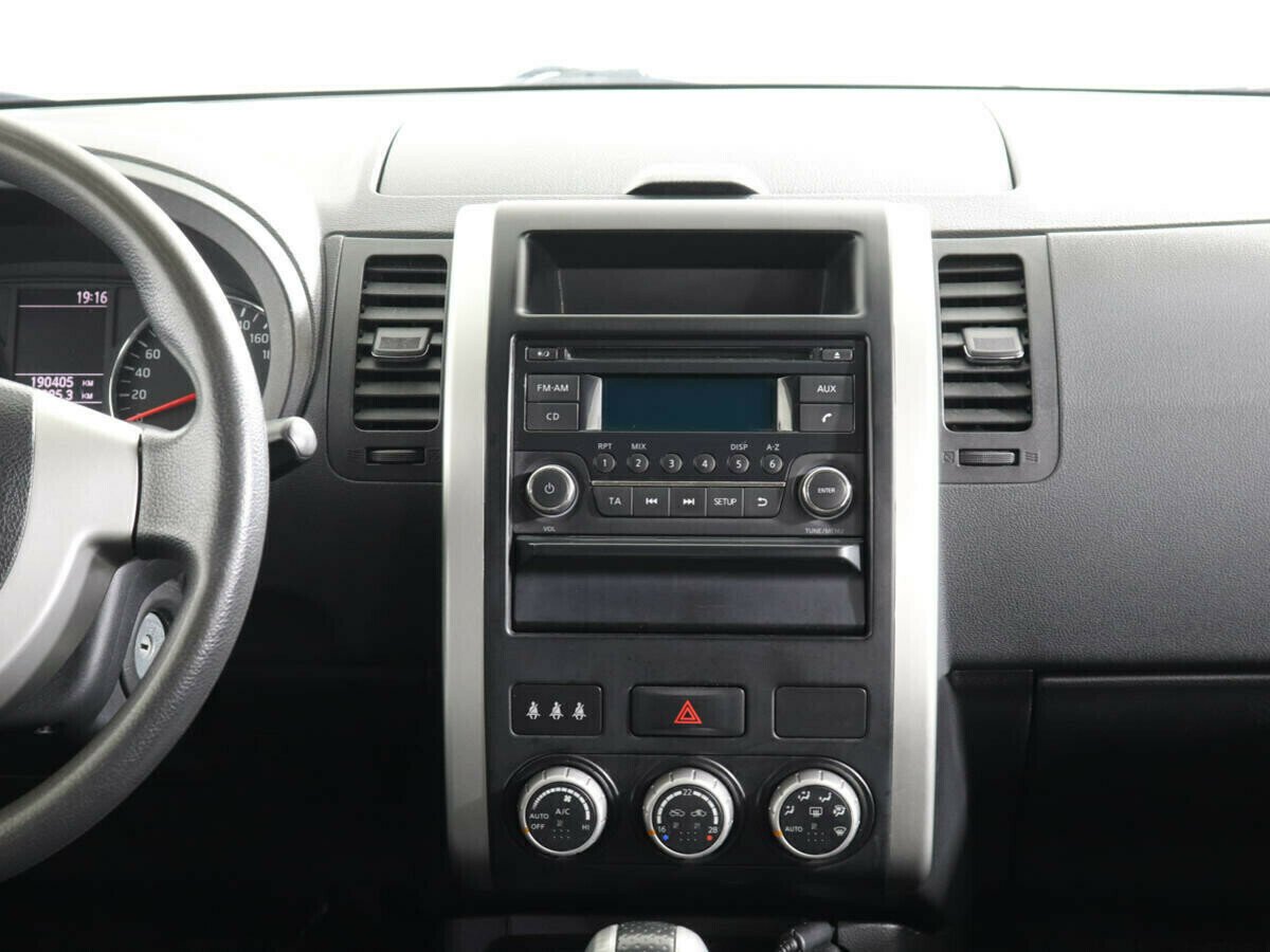 Nissan X-Trail, 2.0 л, Вариатор, 2014 фото 2