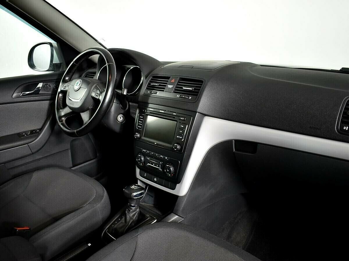 Skoda Yeti, 1.8 л, Робот, 2012 фото 2