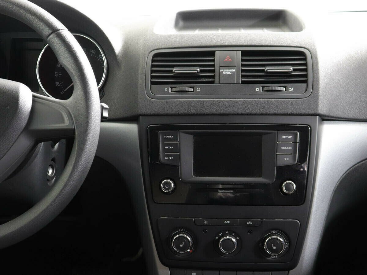 Skoda Yeti, 1.6 л, АТ, 2016 фото 8
