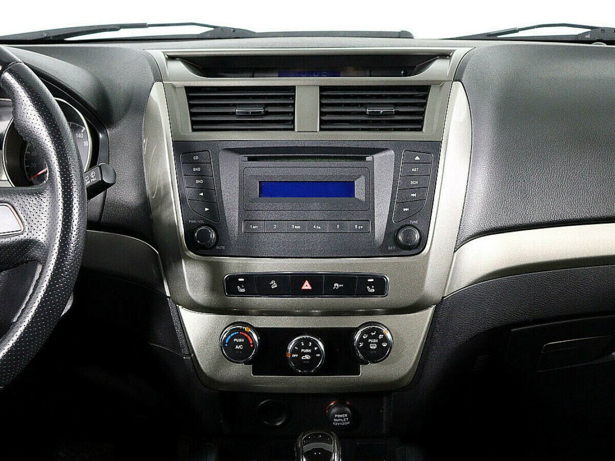 Geely Emgrand X7, 2.4 л, АТ, 2016 фото 8