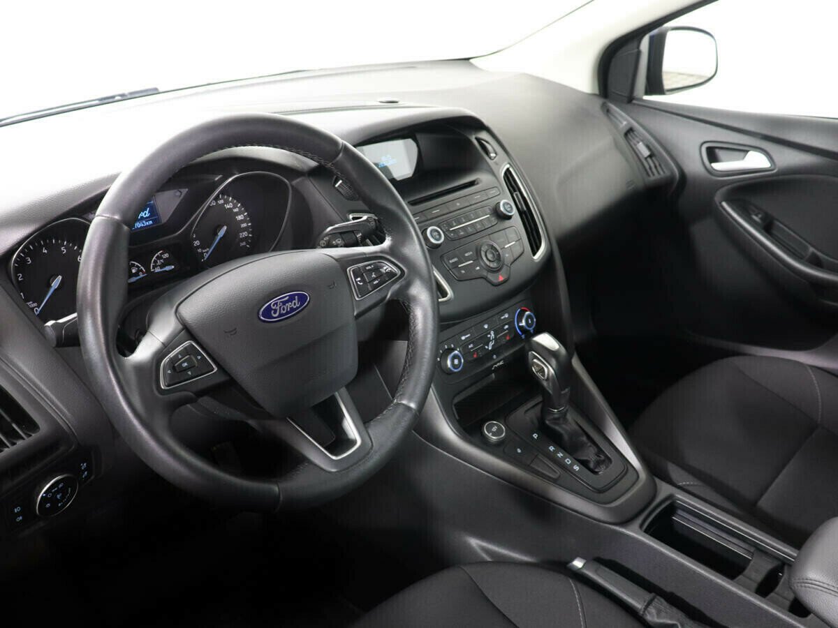 Ford Focus, 1.6 л, Робот, 2015 фото 2