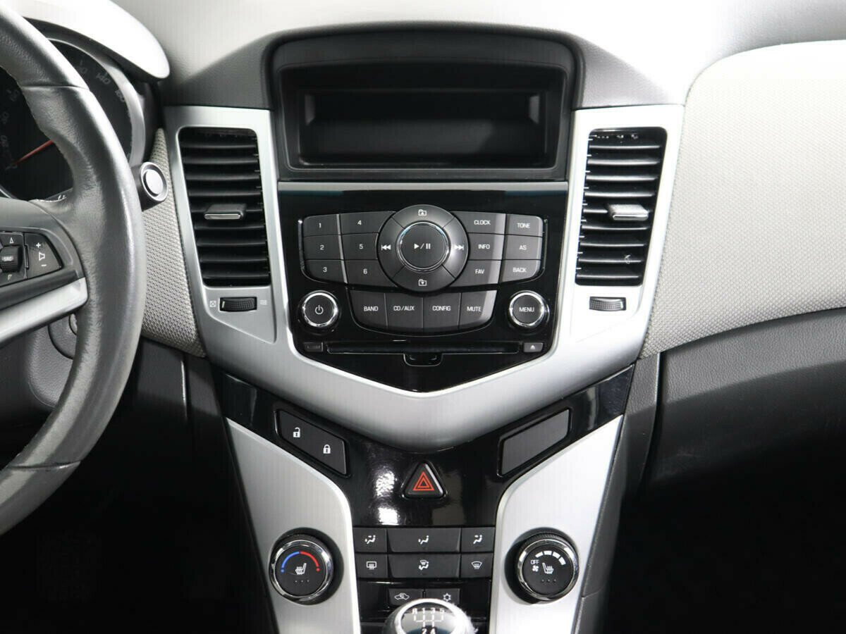 Chevrolet Cruze, 1.8 л, МТ, 2011 фото 2