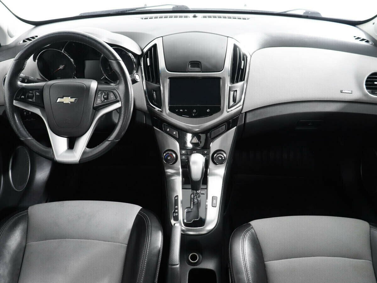 Chevrolet Cruze, 1.8 л, АТ, 2012 фото 2