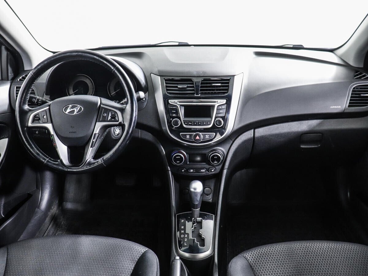 Hyundai Solaris 1.6 АКПП, 2015, 108 000 км фото 6
