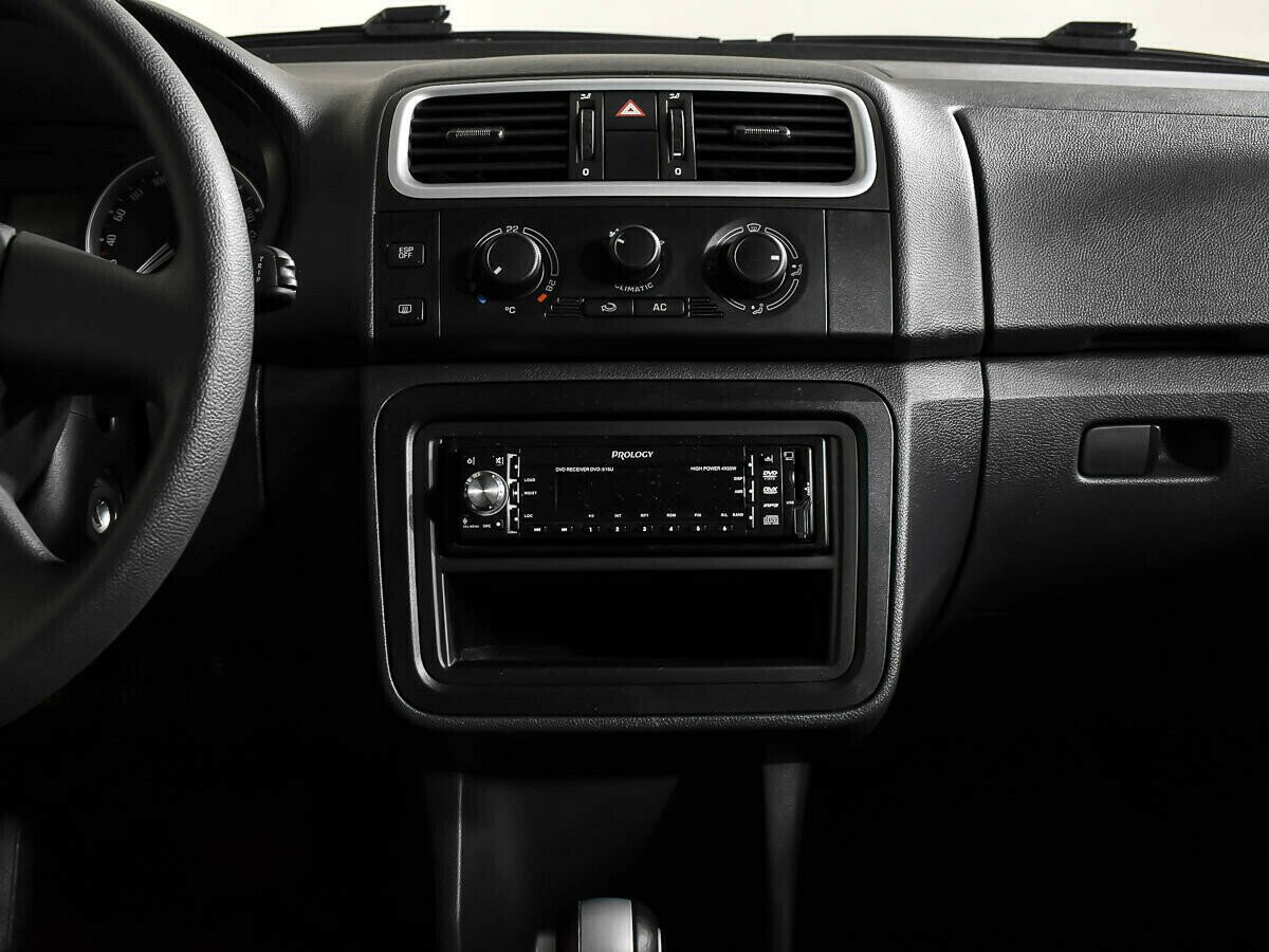 Skoda Fabia, 1.6 л, АТ, 2009 фото 2