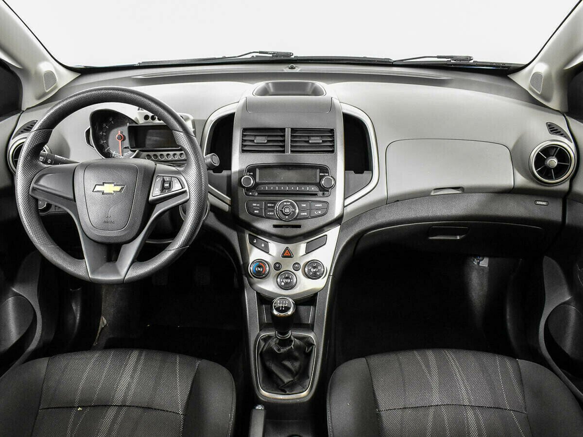 Chevrolet Aveo, 1.6 л, МТ, 2013 фото 2