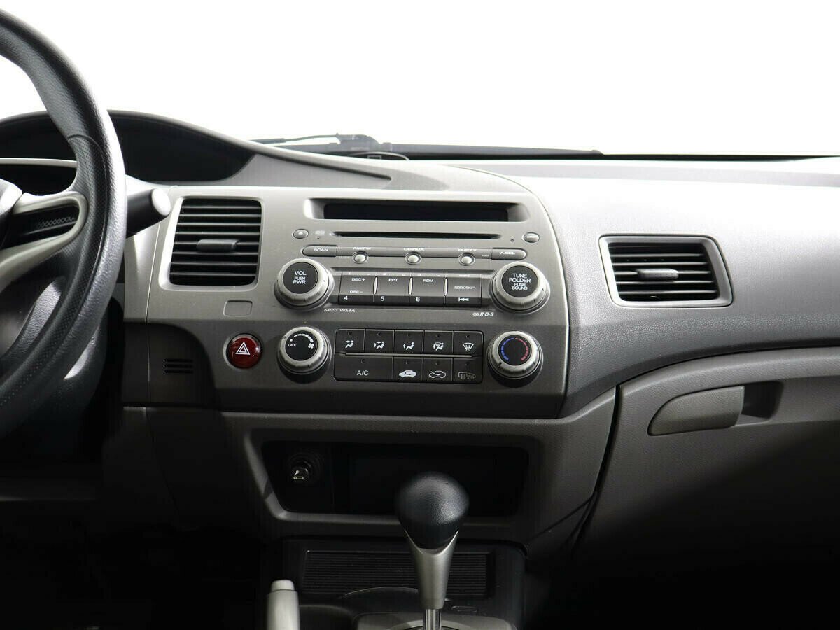 Honda Civic 1.8 АКПП, 2008, 183 000 км фото 6