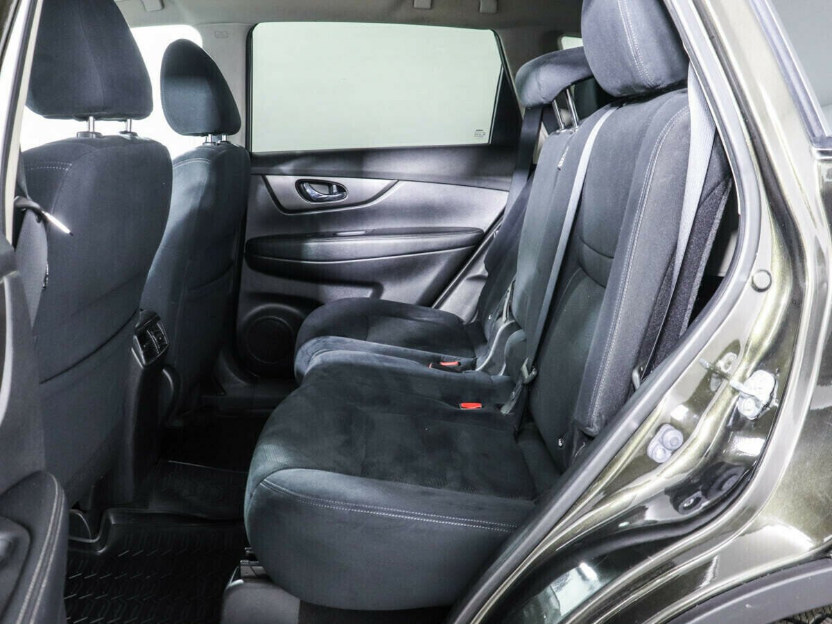 Nissan X-Trail, 2.0 л, МТ, 2015 фото 1