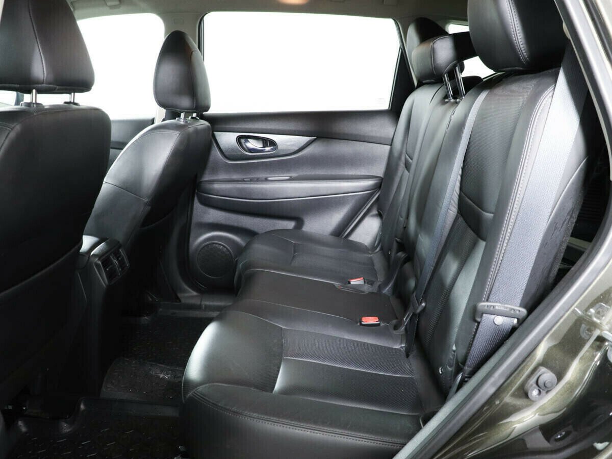 Nissan X-Trail, 2.0 л, Вариатор, 2016 фото 1