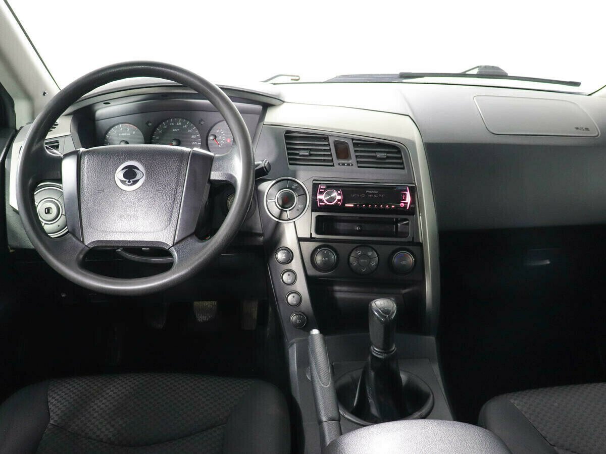 SsangYong Kyron, 2.3 л, МТ, 2010 фото 8