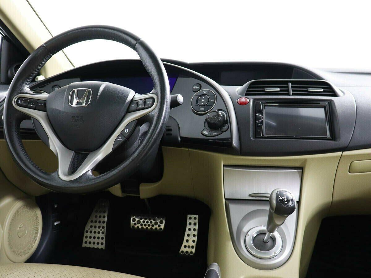 Honda Civic 1.8 АКПП, 2008, 179 000 км фото 9