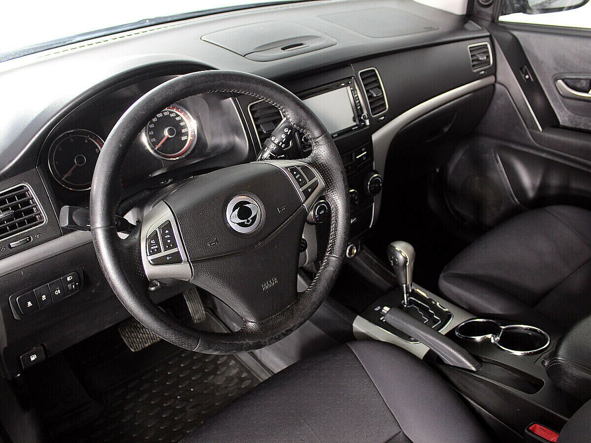 SsangYong Actyon, 2.0 л, АТ, 2011 фото 6