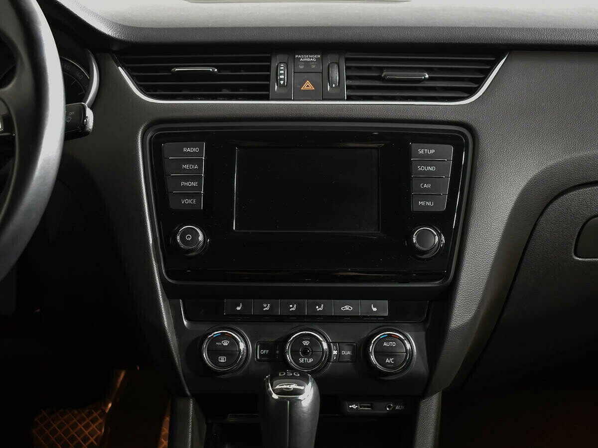 Skoda Octavia, 1.8 л, Робот, 2013 фото 2