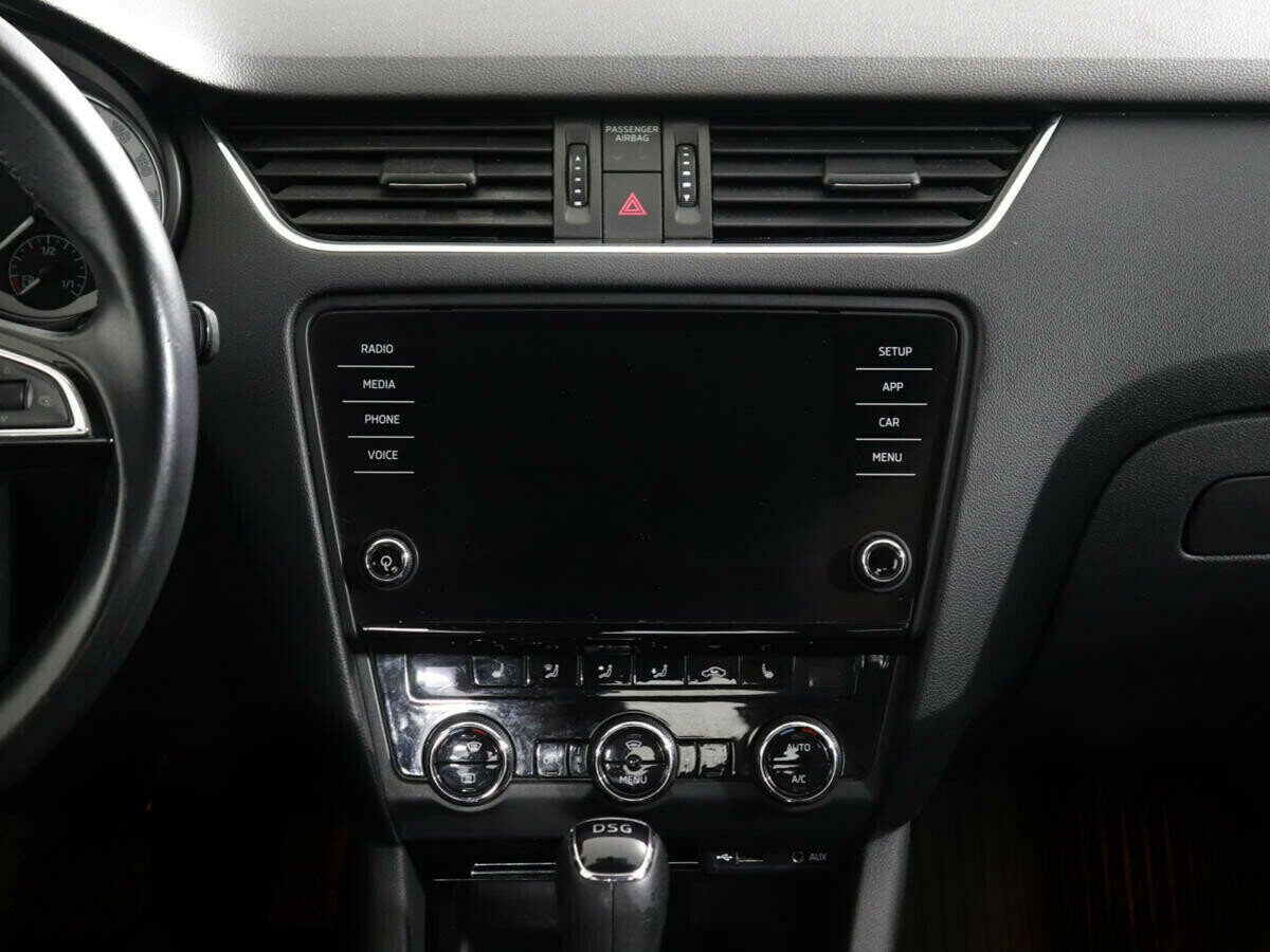 Skoda Octavia Импорт, 1.5 л, Робот, 2017 фото 1