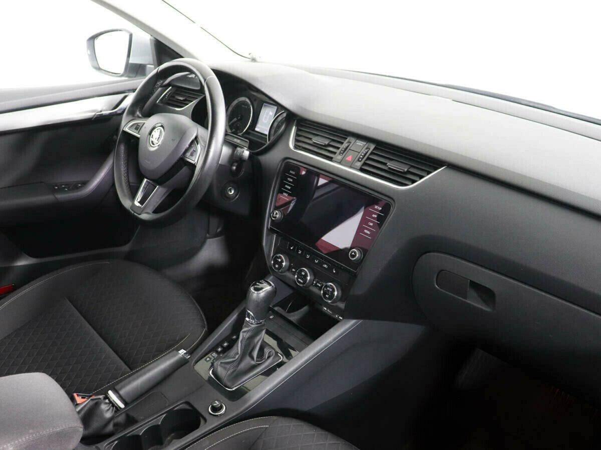Skoda Octavia Импорт, 1.5 л, Робот, 2017 фото 7