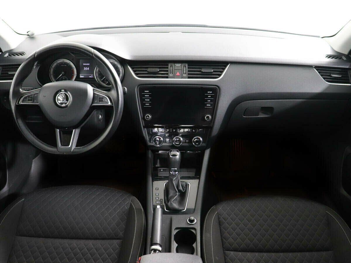 Skoda Octavia Импорт, 1.5 л, Робот, 2017 фото 9