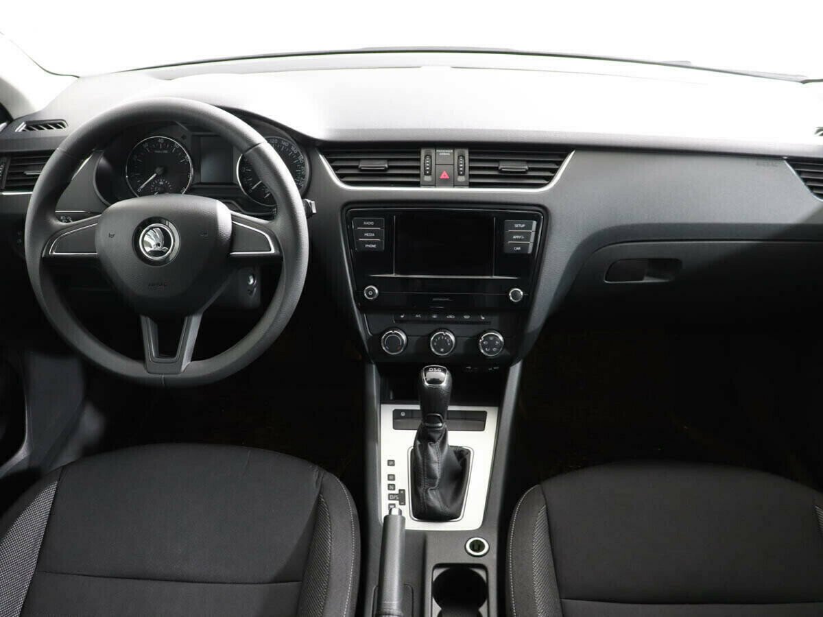 Skoda Octavia Импорт, 1.5 л, Робот, 2018 фото 7