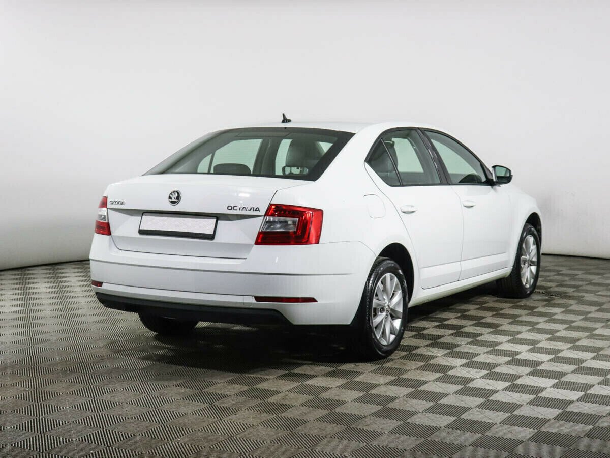 Skoda Octavia, 1.6 л, АТ, 2018 фото 6