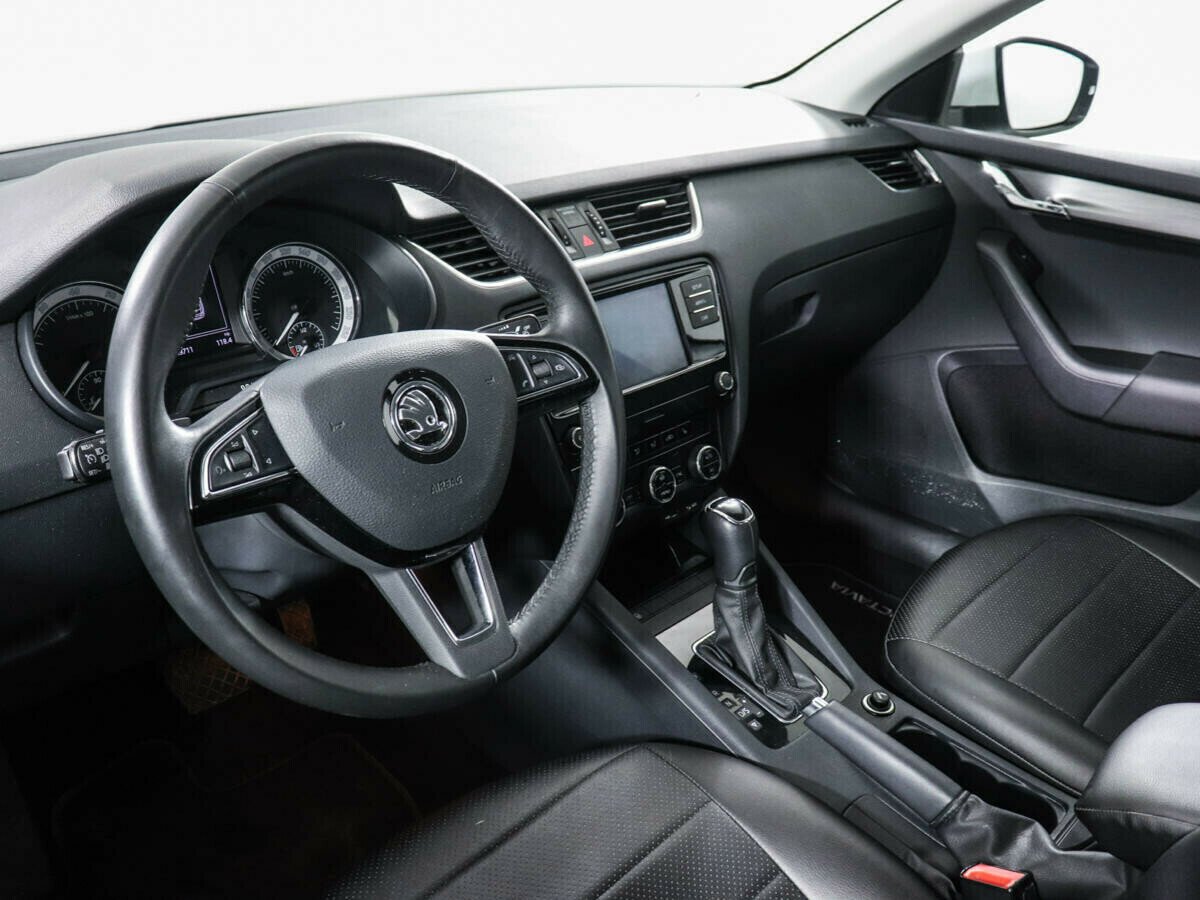 Skoda Octavia, 1.6 л, АТ, 2018 фото 1