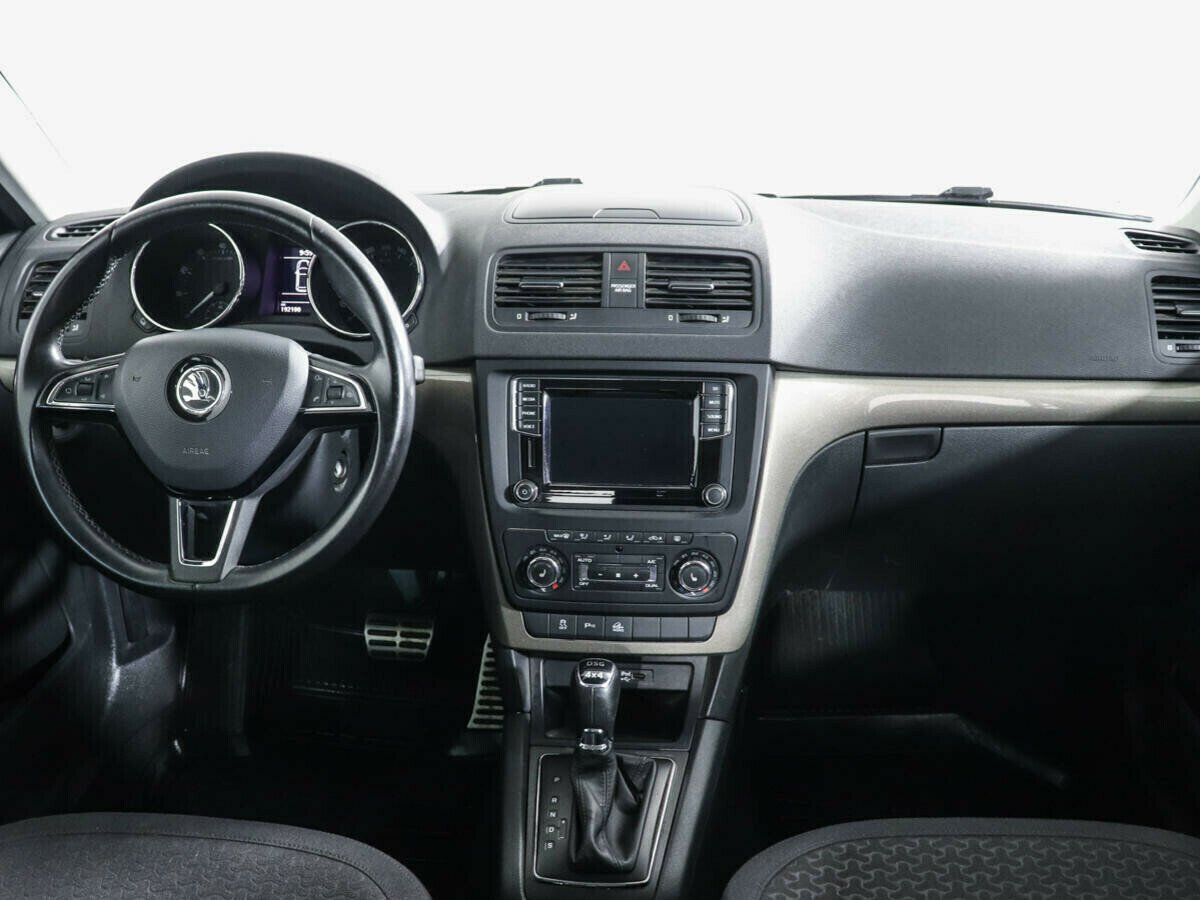 Skoda Yeti, 1.8 л, Робот, 2014 фото 2