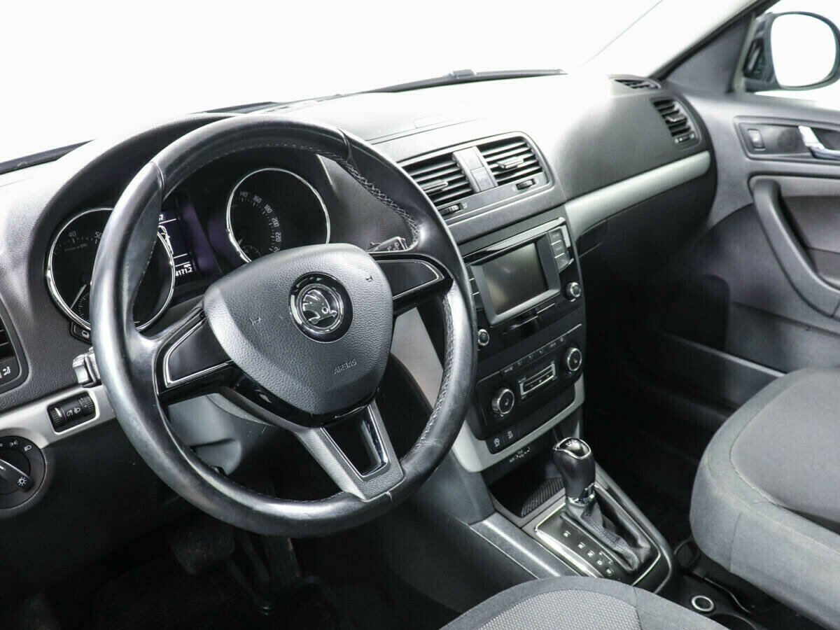 Skoda Yeti, 1.2 л, Робот, 2013 фото 7