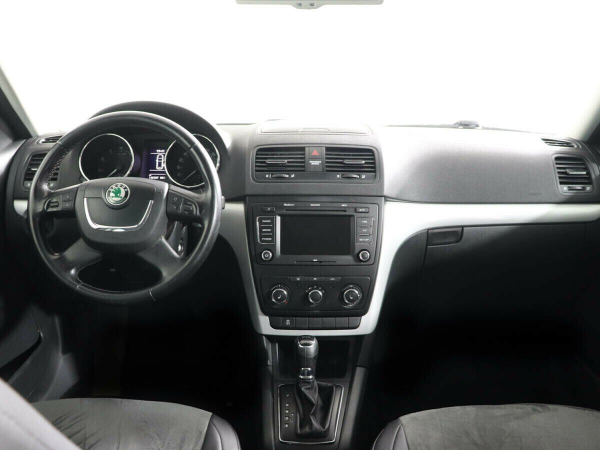 Skoda Yeti, 1.4 л, Робот, 2012 фото 8