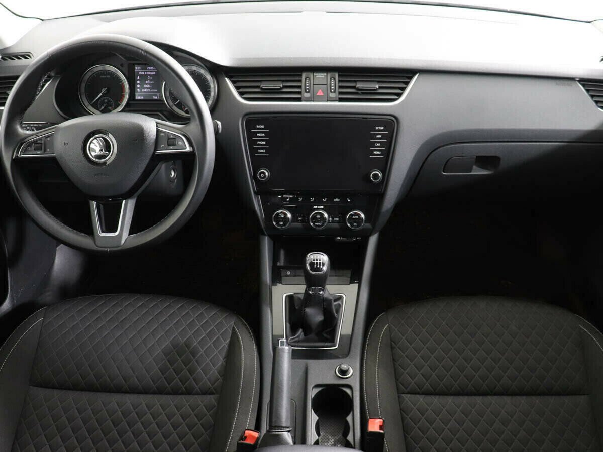 Skoda Octavia, 1.8 л, МТ, 2017 фото 8