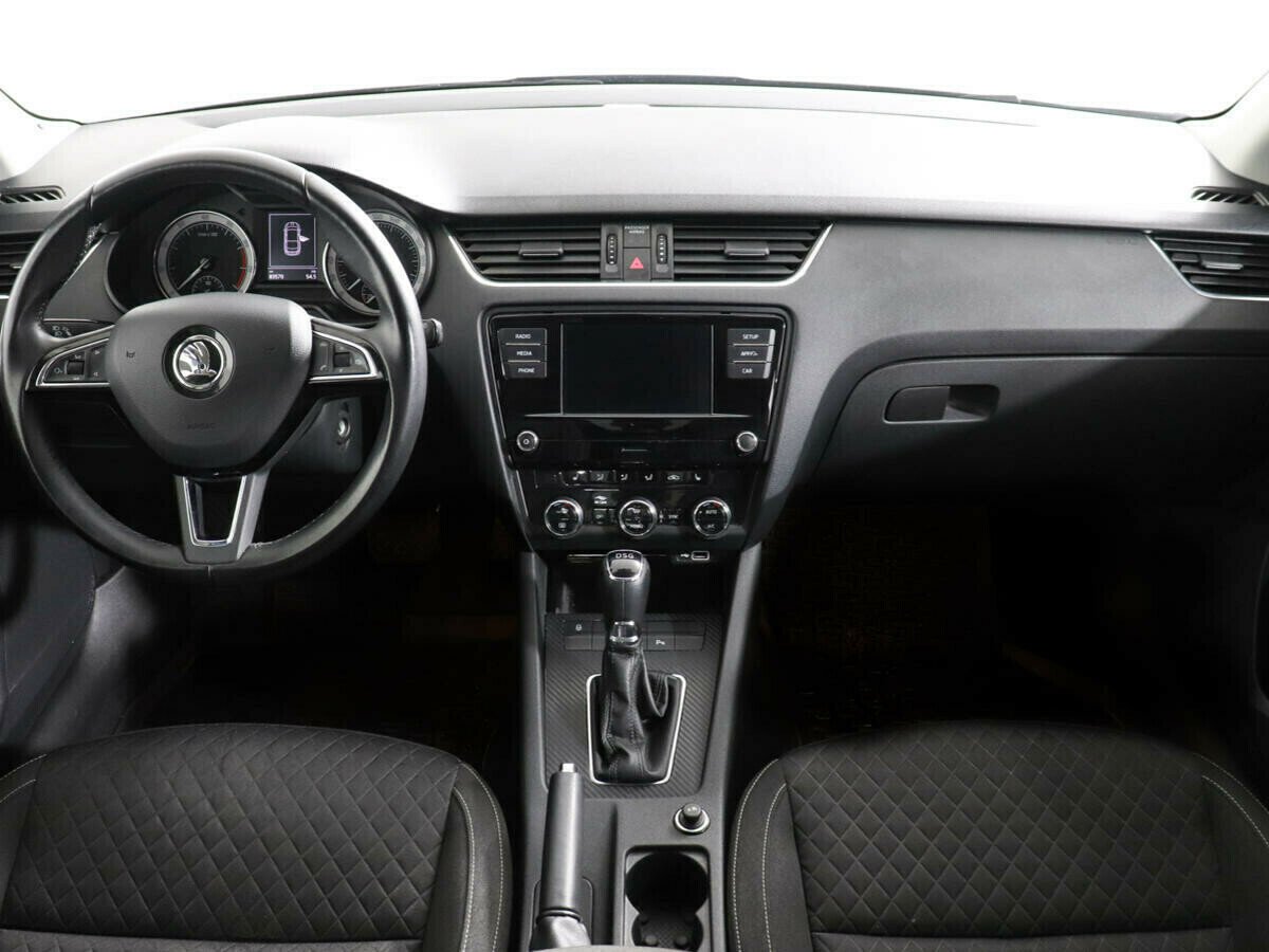 Skoda Octavia Импорт, 1.5 л, Робот, 2018 фото 7