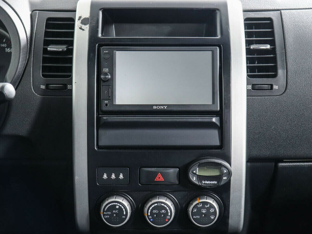 Nissan X-Trail SE Mid, 2.0 л, Вариатор, 2010 фото 1