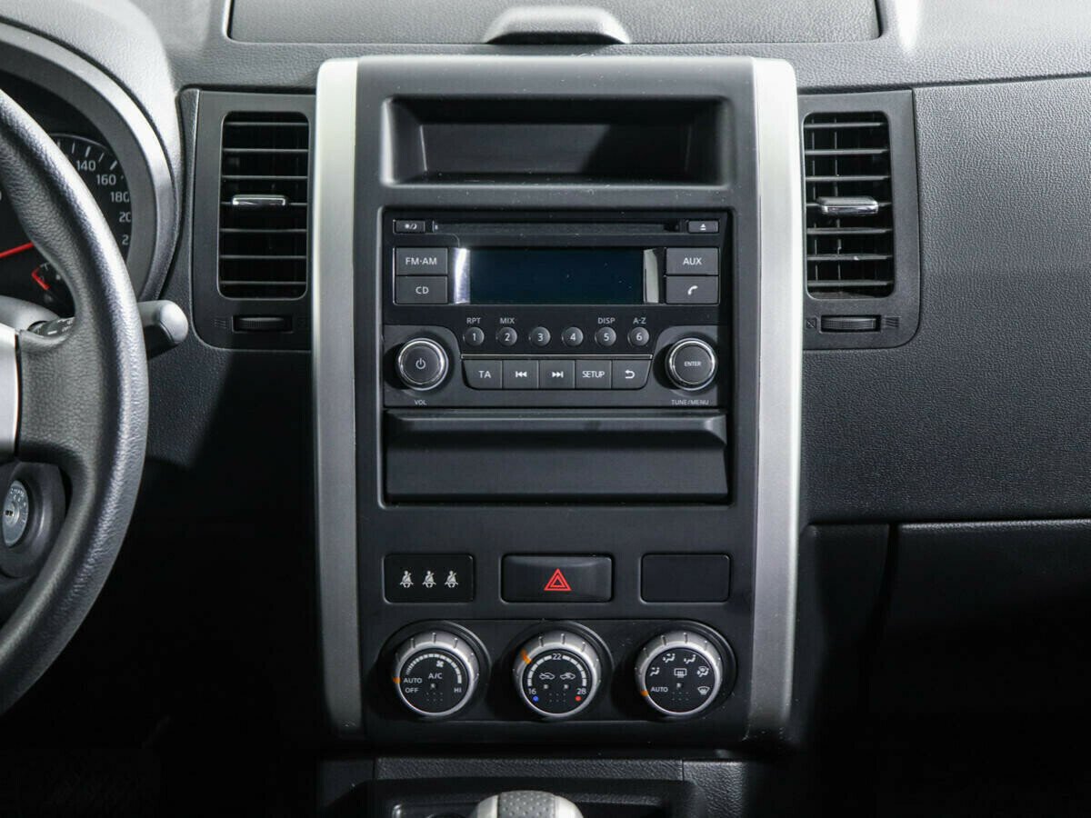 Nissan X-Trail, 2.0 л, Вариатор, 2013 фото 1