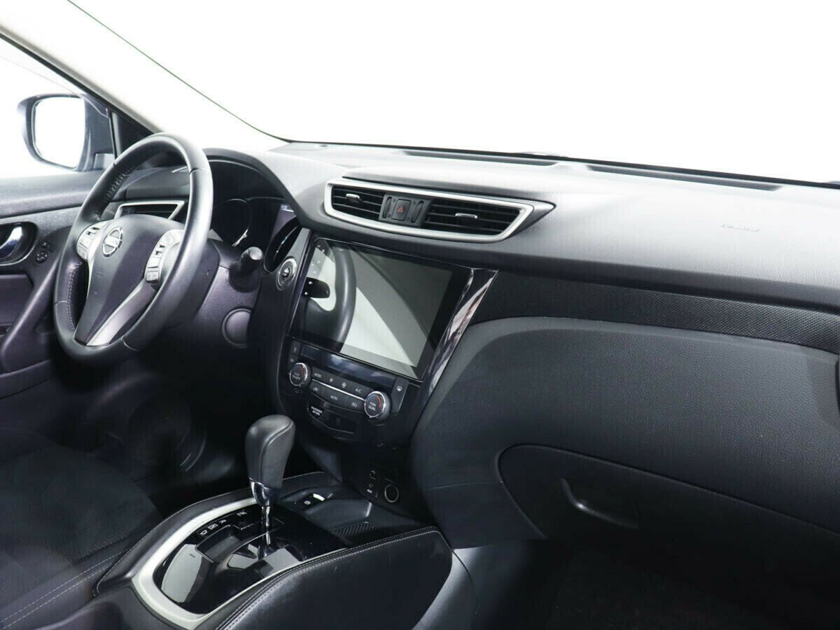 Nissan X-Trail, 2.5 л, Вариатор, 2015 фото 1