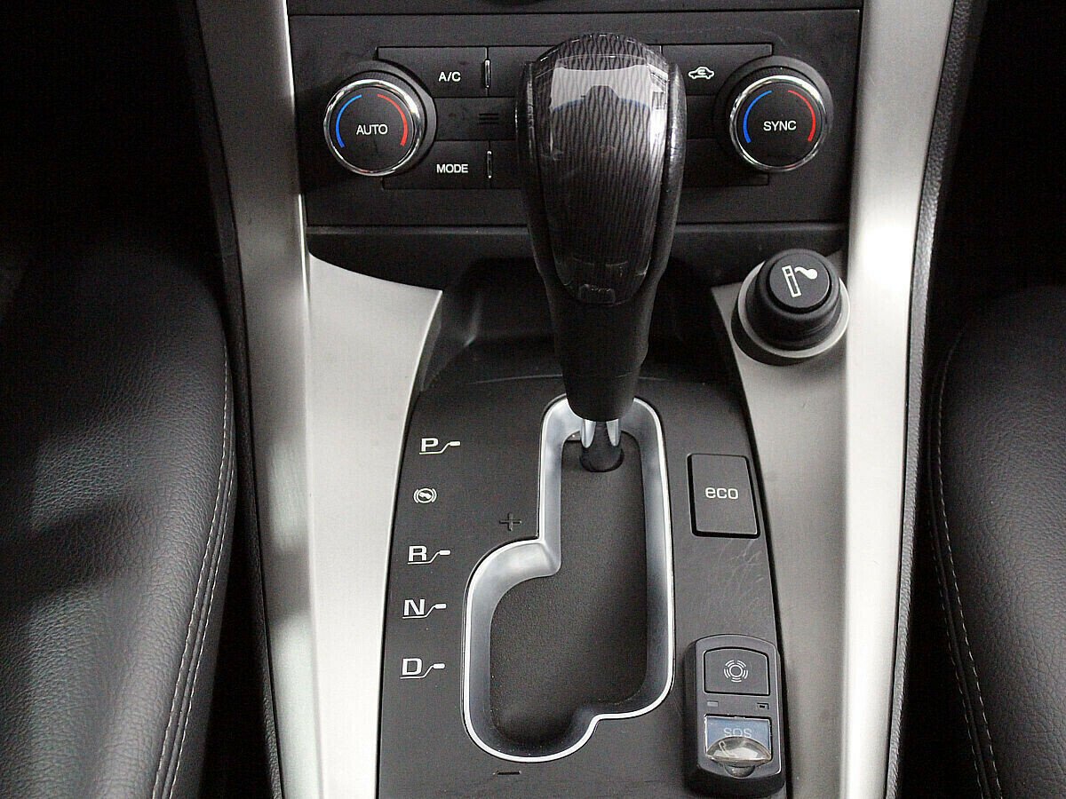 Chevrolet Captiva, 2.2 л, АТ, 2014 фото 1