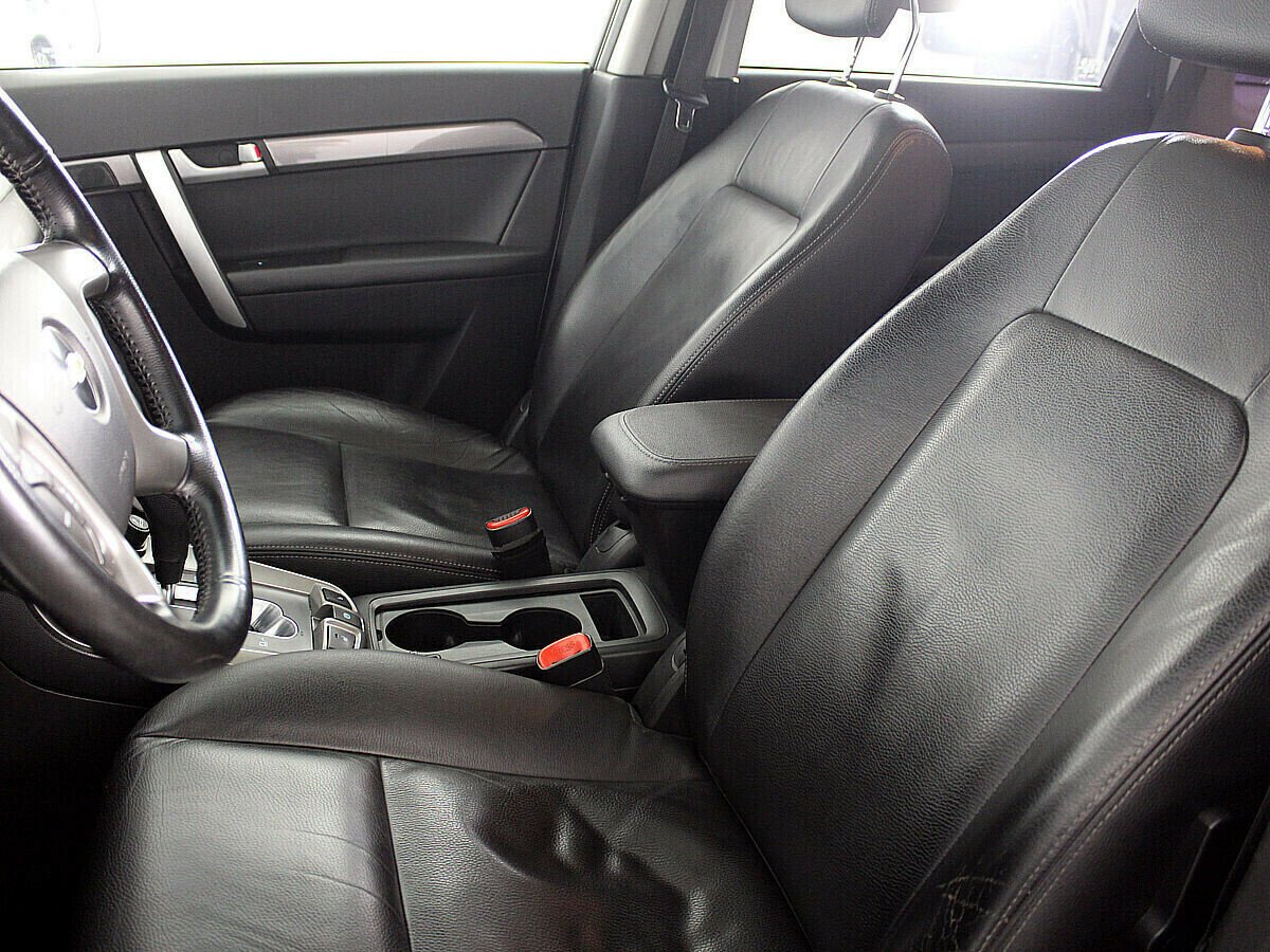 Chevrolet Captiva, 2.4 л, АТ, 2013 фото 2