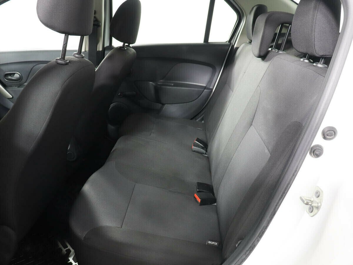 Renault Logan, 1.6 л, АТ, 2020 фото 1